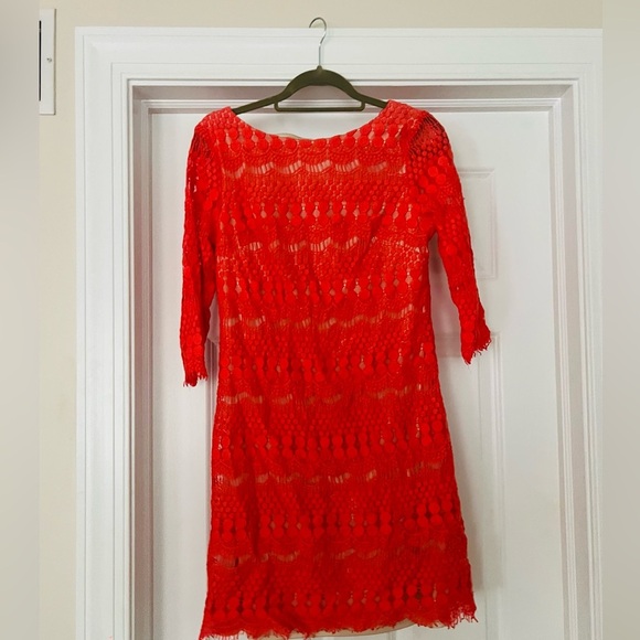 Cute peach lace dress size 8 - Picture 2 of 6